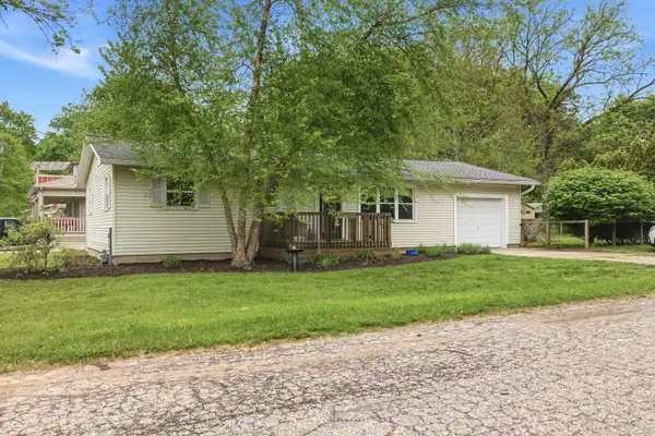 403 S Smith Street, New Buffalo, MI 49117
