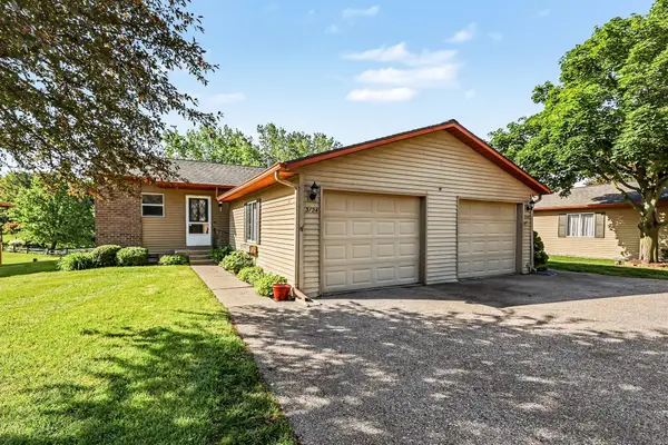 3124 Old Kent Road Se, Kentwood, MI 49512