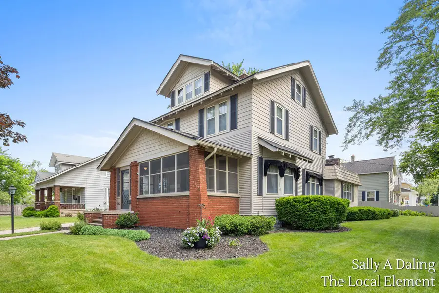 3042 Ottawa Avenue Sw, Grandville, MI 49418 - #3