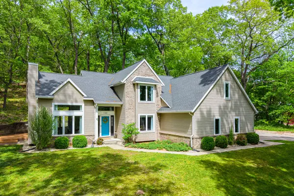 144 Pettis Avenue Se, Ada, MI 49301