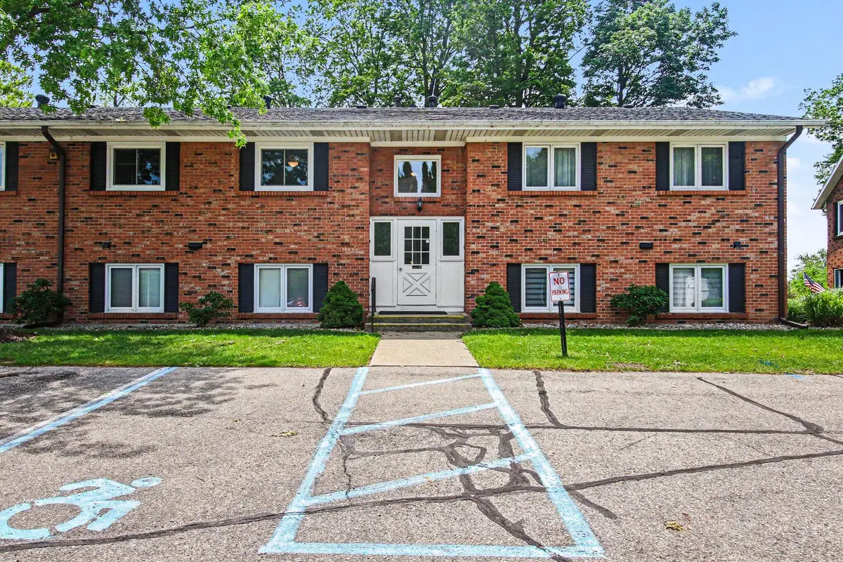 230 S State Street #31, Zeeland, MI 49464 - #1
