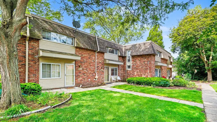 515 Long Shore Drive, Ann Arbor, MI 48105 - #3