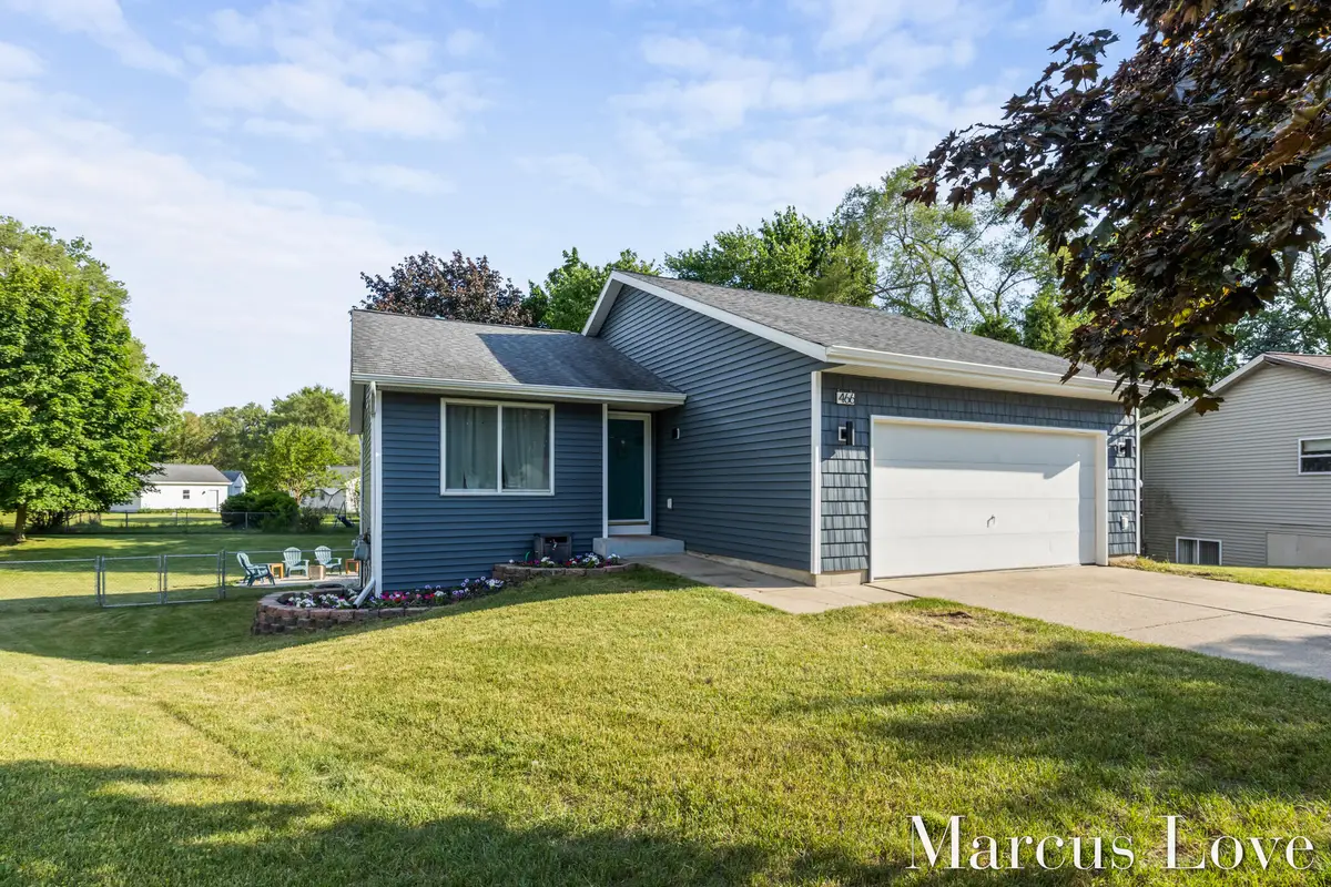 466 Madison Court Se, Kentwood, MI 49548 - #1