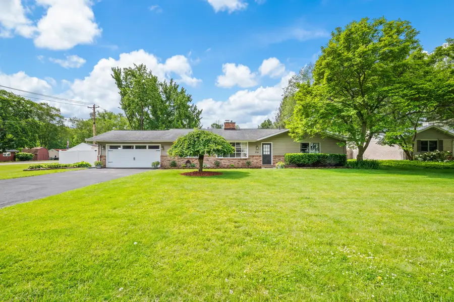 1710 Redwood Drive, Stevensville, MI 49127 - #2