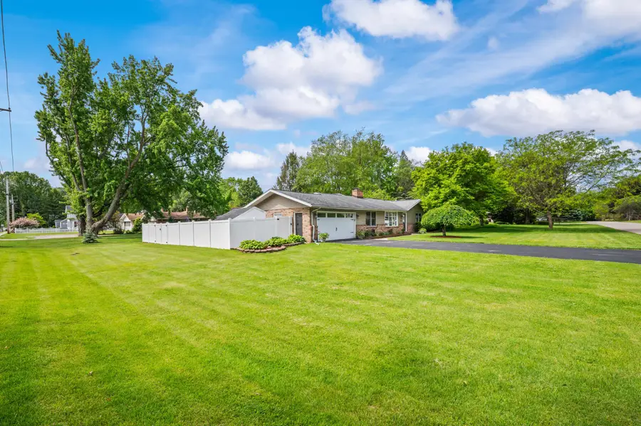 1710 Redwood Drive, Stevensville, MI 49127 - #3