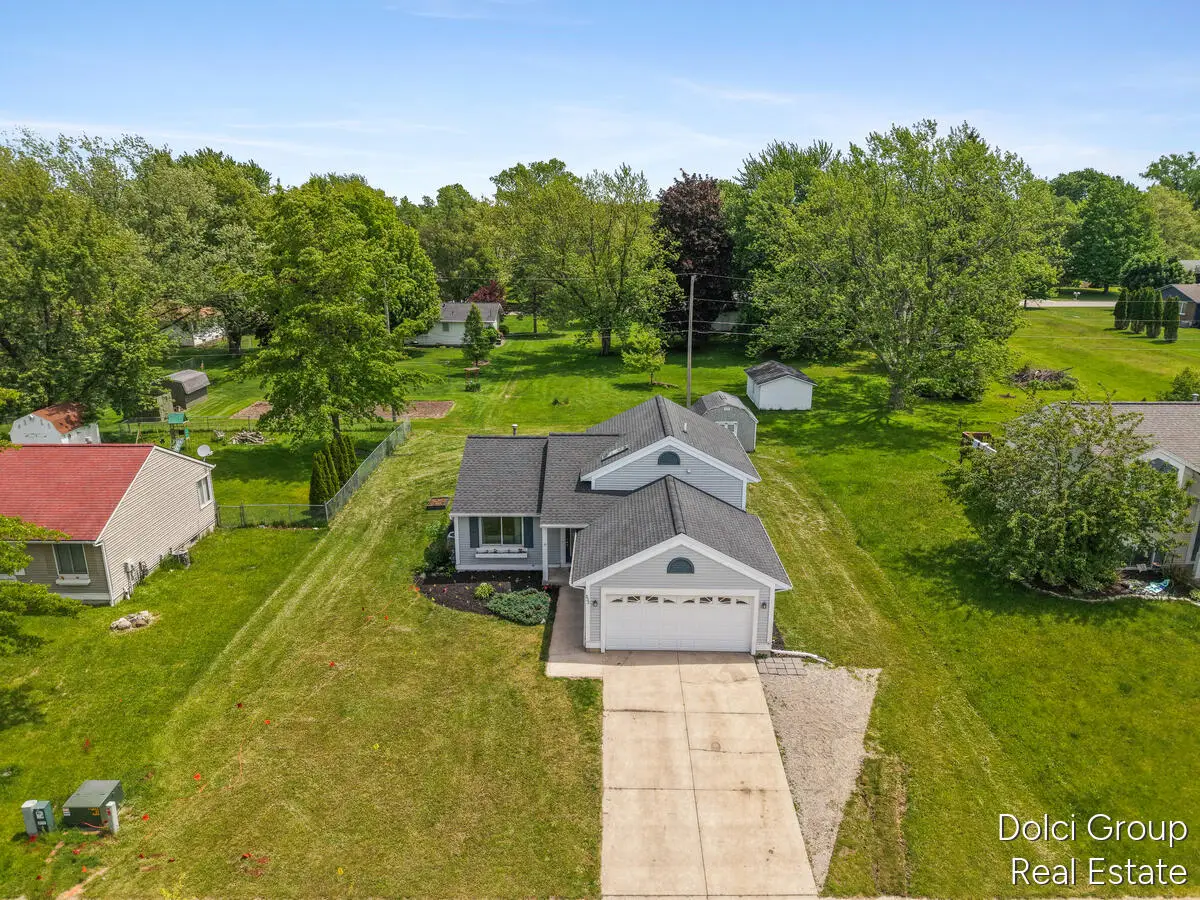 233 Jennifer Lane, Holland, MI 49423 - #1