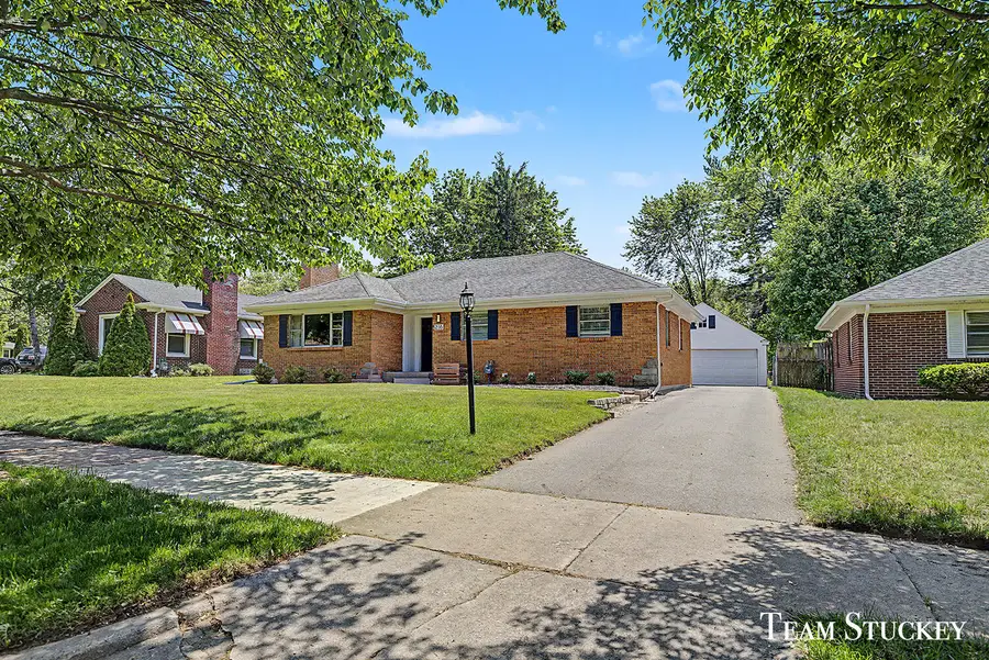 216 Boltwood Drive Ne, Grand Rapids, MI 49505 - #2