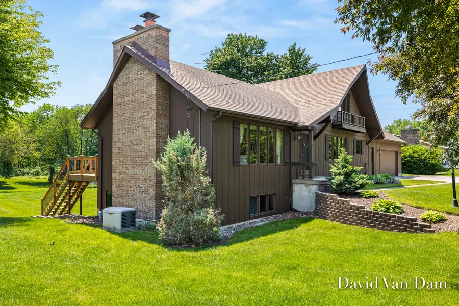 1050 64th Street Sw, Byron Center, MI 49315 - #3