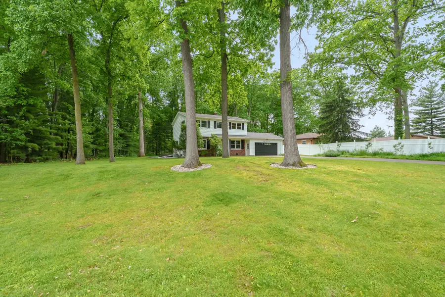 8001 Greenfield Shores Drive, Scotts, MI 49088 - #2