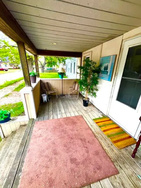 709 Oak Avenue, Muskegon, MI 49442 - #3