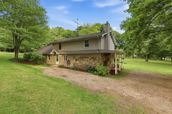 8580 N Riverview Drive, Kalamazoo, MI 49004