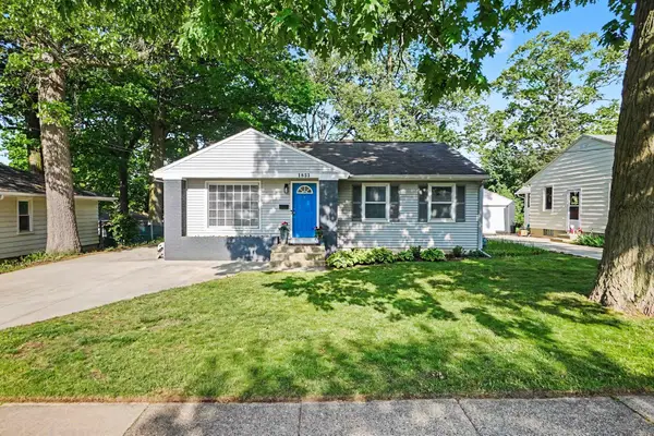 1831 Diamond Avenue Ne, Grand Rapids, MI 49505
