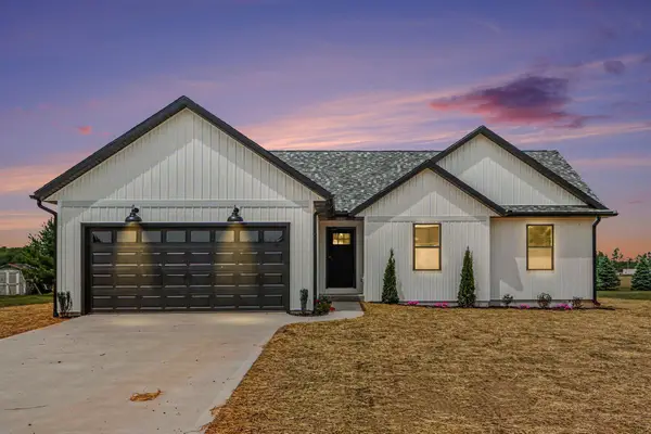 124 Jeremy Street, Constantine, MI 49042