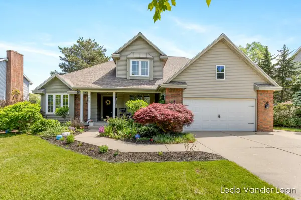 7250 Loma Linda Drive Ne, Rockford, MI 49341