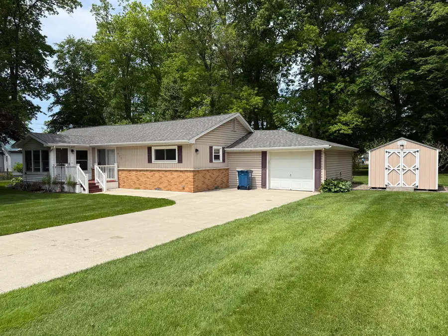 928 Hummingbird Lane, Quincy, MI 49082 - #2