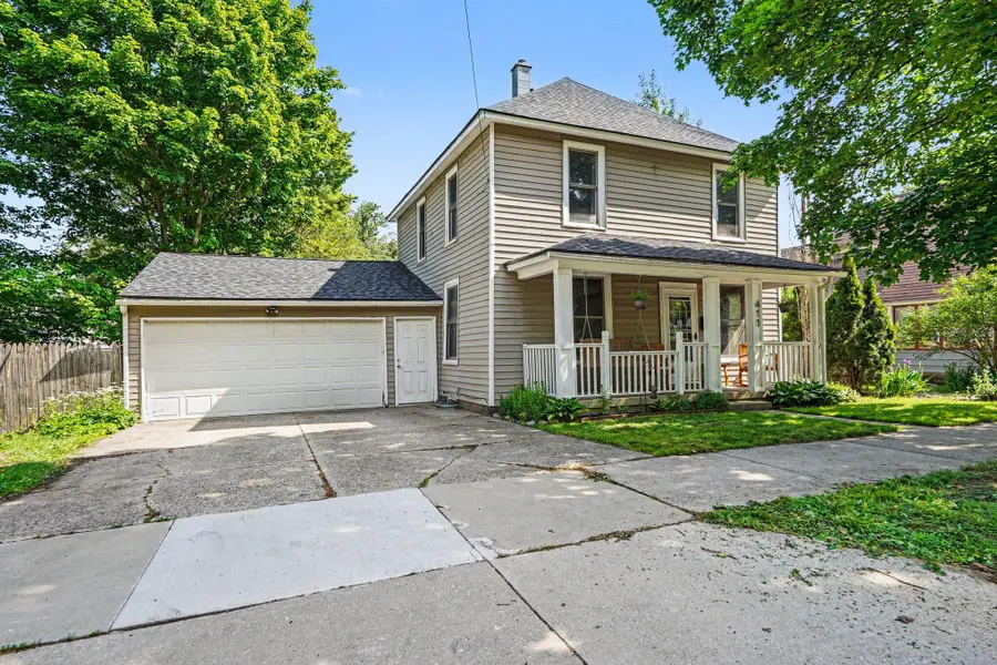 411 Curtis Street Ne, Grand Rapids, MI 49505 - #2