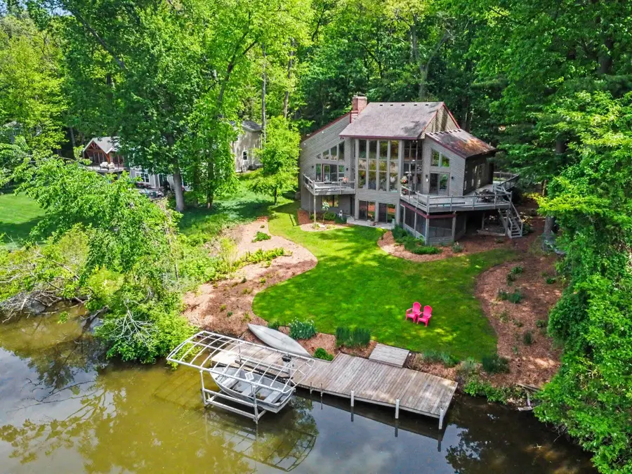 1843 Timber Trail Drive Se, Ada, MI 49301 - #2