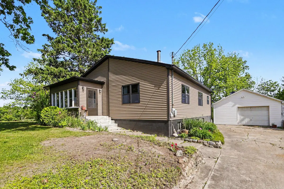9007 Lake Road, Berrien Center, MI 49102 - #1