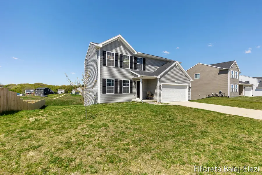 467 Oak View Drive, Middleville, MI 49333 - #2