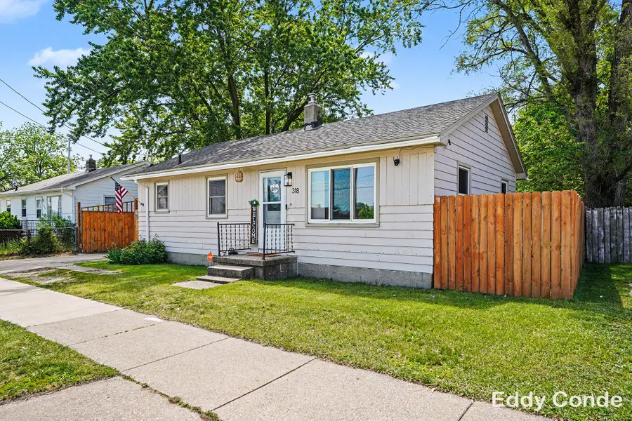 318 54th Street Sw, Grand Rapids, MI 49548 - #2