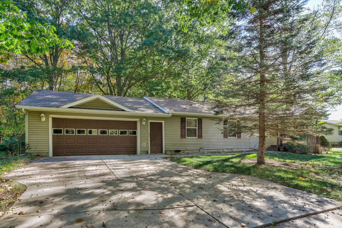 608 Kentucky Avenue, South Haven, MI 49090 - #1