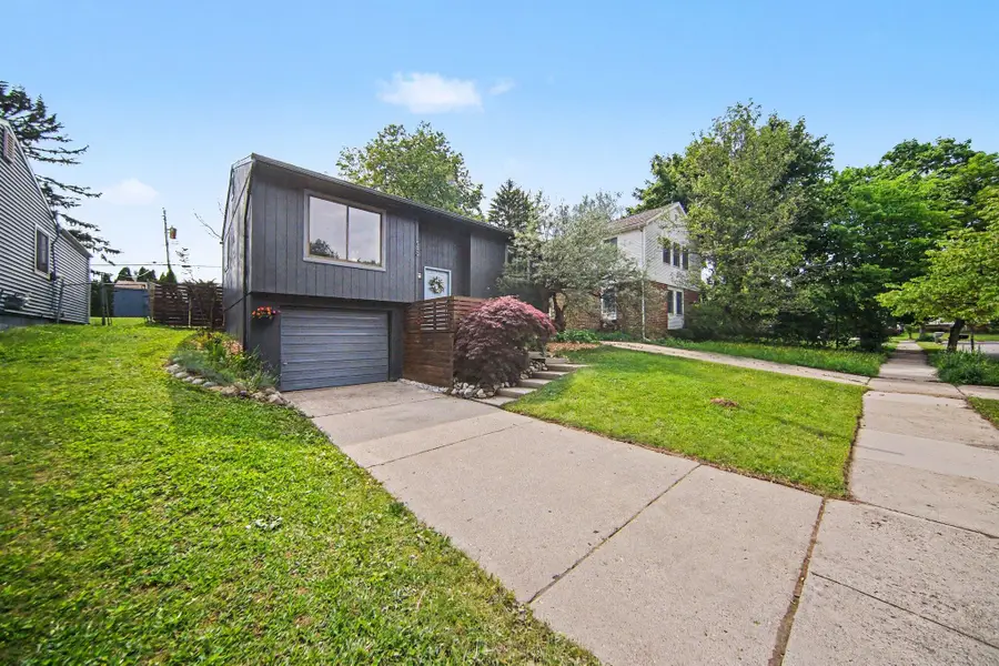 520 Carolina Avenue, Ann Arbor, MI 48103 - #2