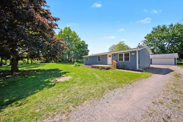 106 Orourke Court, Brooklyn, MI 49230