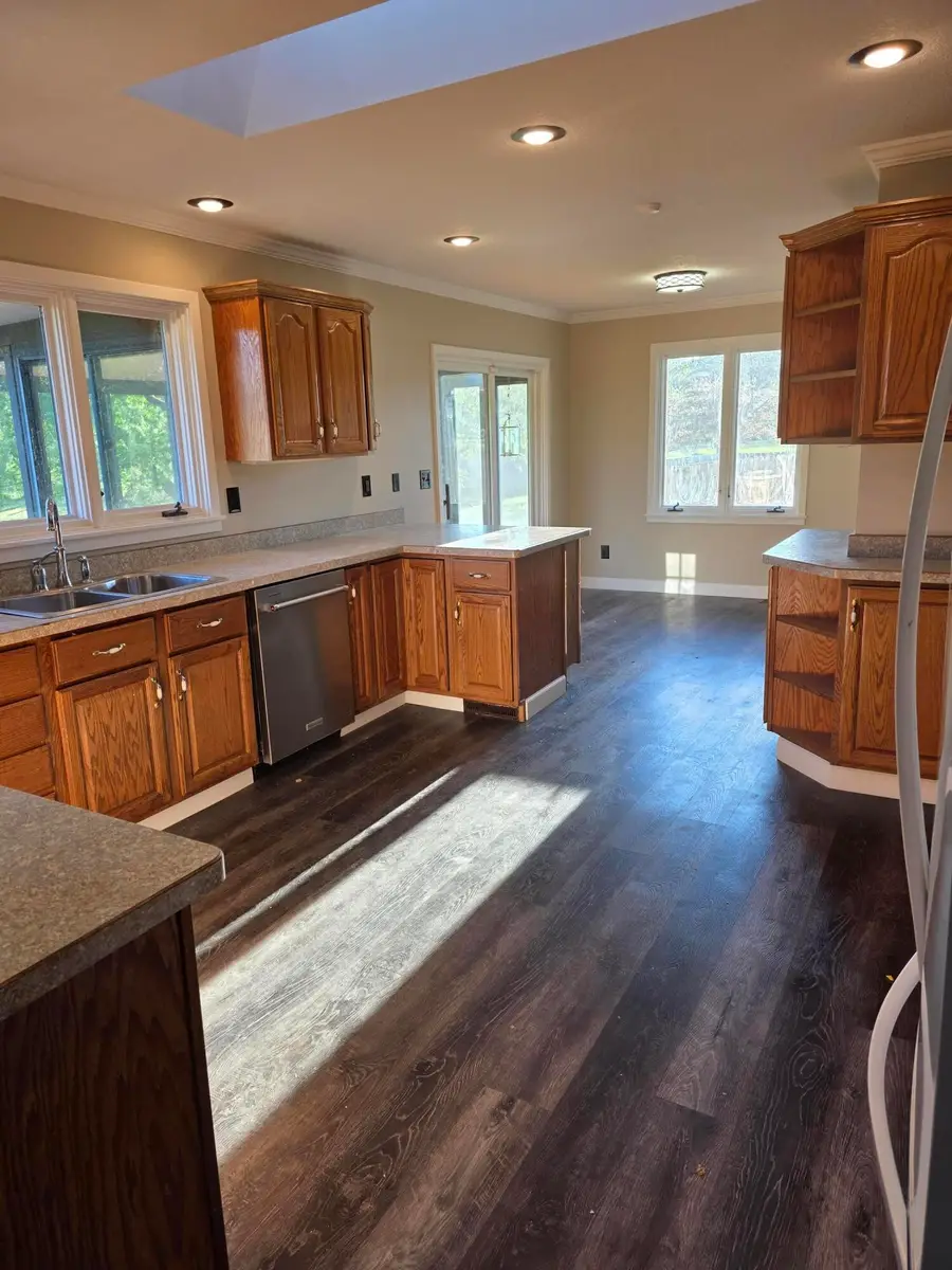 2021 W Pine River Road, Breckenridge, MI 48615 - #2