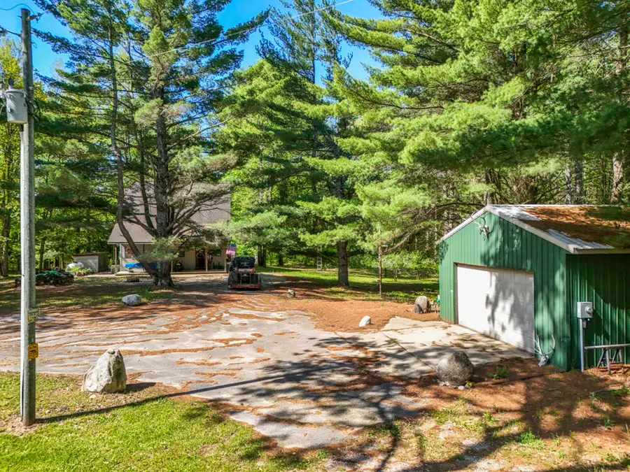 11547 E 1 Mile Road, Leroy, MI 49655 - #2