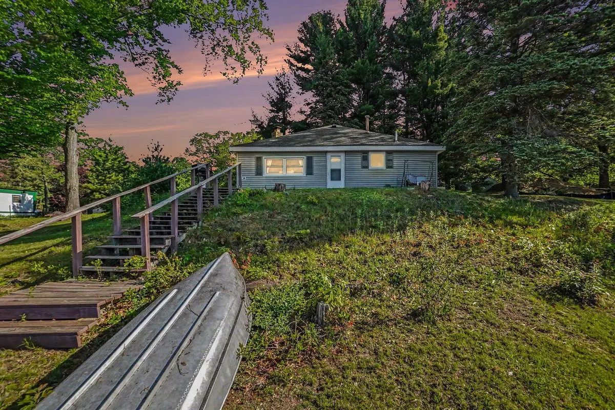 5207 E High Tower Lake Road, Hesperia, MI 49421 - #1