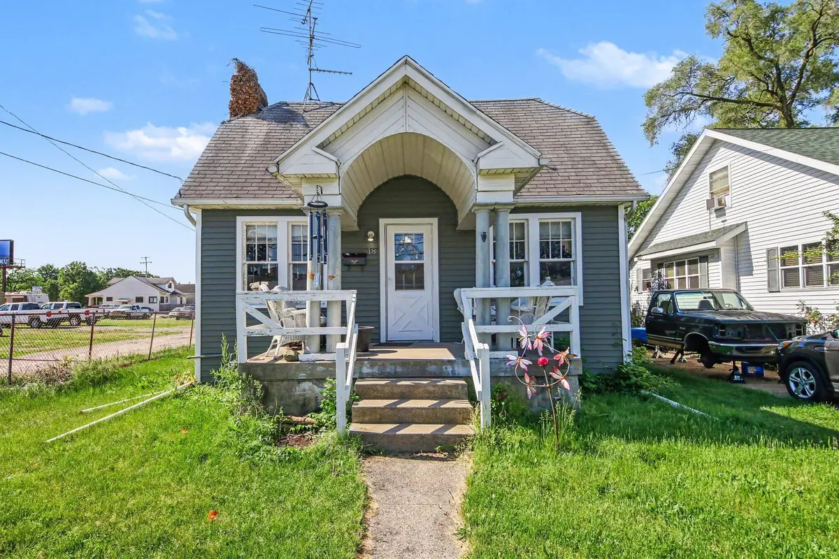 18 34th Street Sw, Grand Rapids, MI 49548 - #1