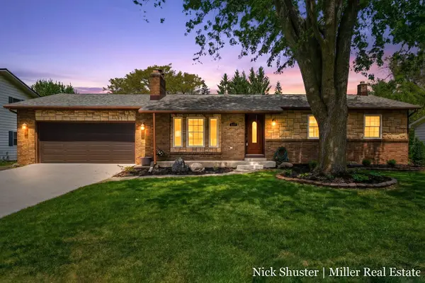 115 W North Street, Hastings, MI 49058