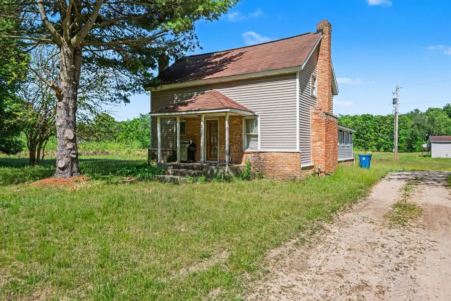 213 19th Street, Otsego, MI 49078 - #2