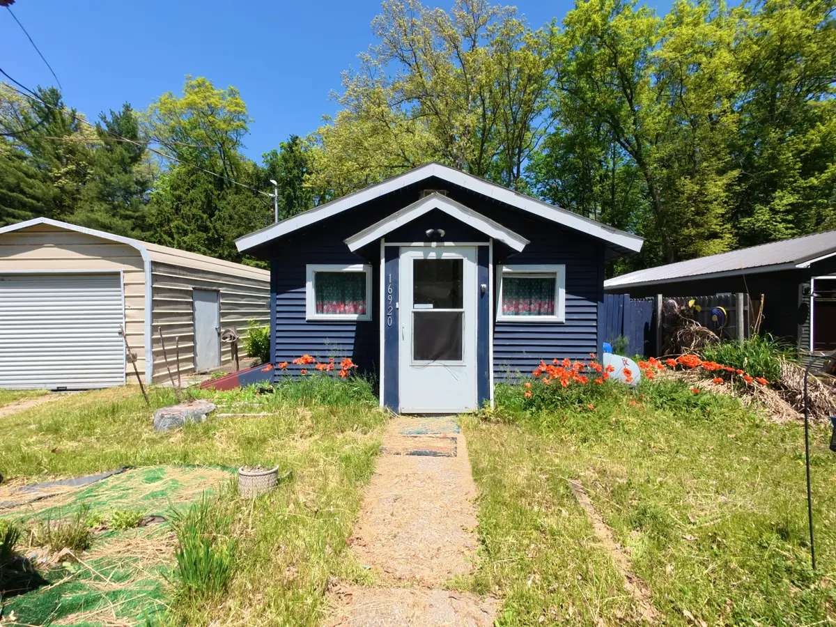 16920 6th Street, Wellston, MI 49689 - #1
