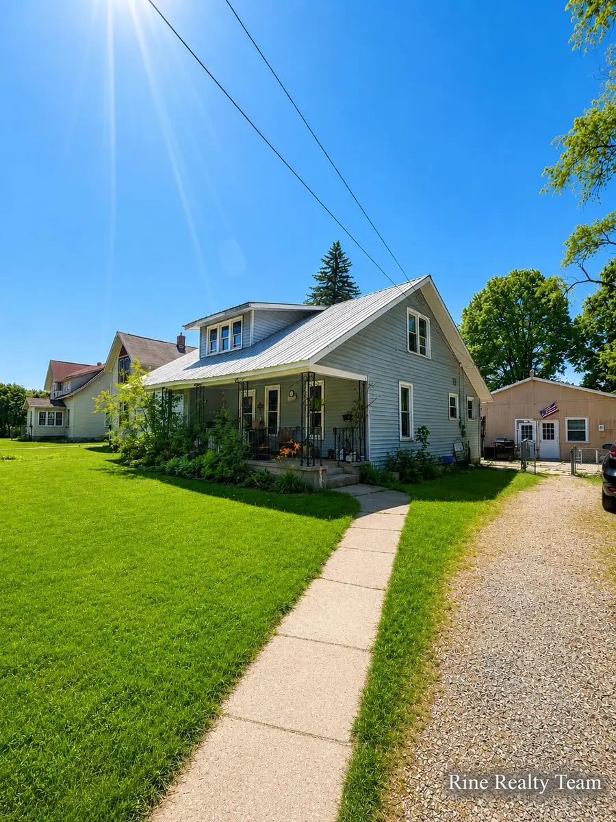 111 W Broadway Street, Scottville, MI 49454 - #3