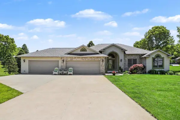 174 Hickory Hills, Marshall, MI 49068