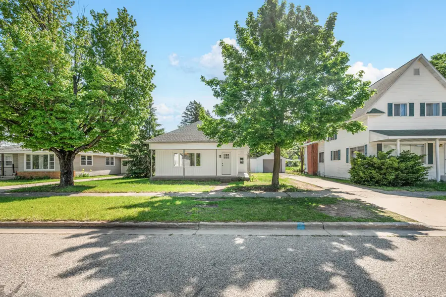 610 Boon Street, Cadillac, MI 49601 - #2