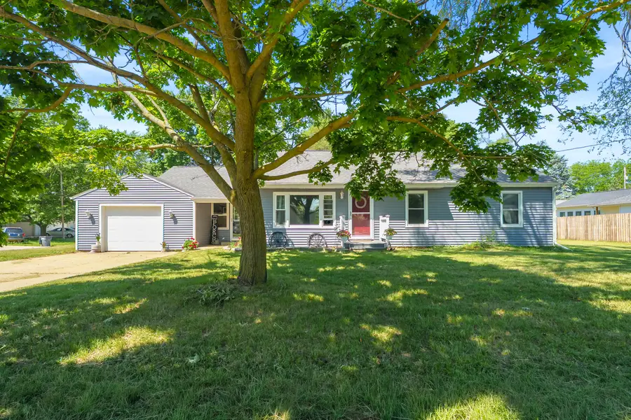 612 Conference Street, Otsego, MI 49078 - #2
