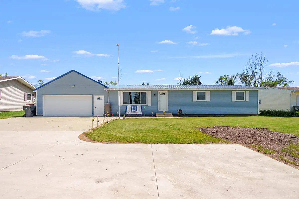 2975 W W Avenue, Schoolcraft, MI 49087 - #1