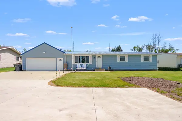 2975 W W Avenue, Schoolcraft, MI 49087