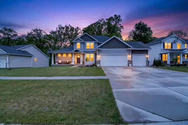 577 Trestle Drive, Howell, MI 48843
