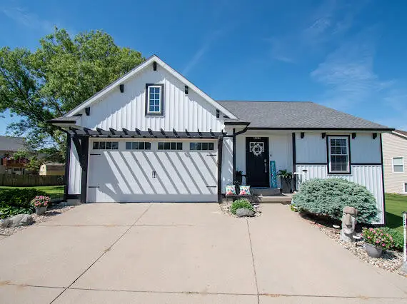 8713 Willow Creek Drive, Jenison, MI 49428 - #1