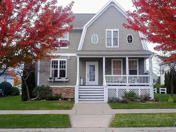 573 Brownstone Street, Holland, MI 49423