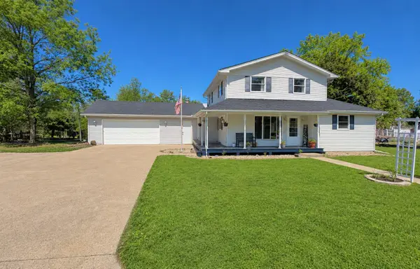 619 N Williams Street, Bellevue, MI 49021