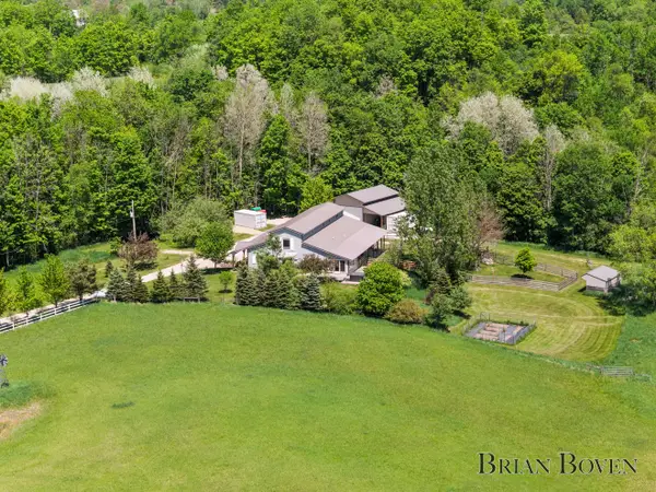 16444 210th Avenue, Leroy, MI 49655