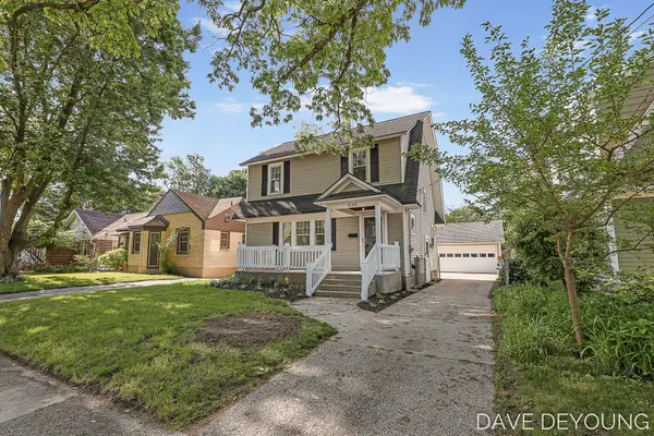 1134 Hoyt Street Se, Grand Rapids, MI 49507