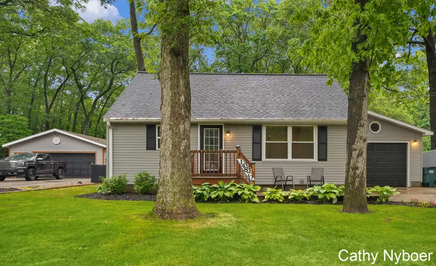 14870 Sharon Avenue, Grand Haven, MI 49417 - #2