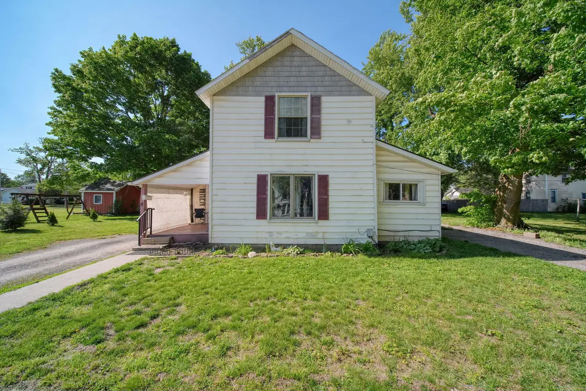 118 E Chestnut Street, Morenci, MI 49256 - #1