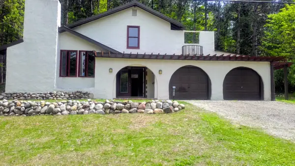 3012 Wildwood Harbor Road, Boyne City, MI 49712