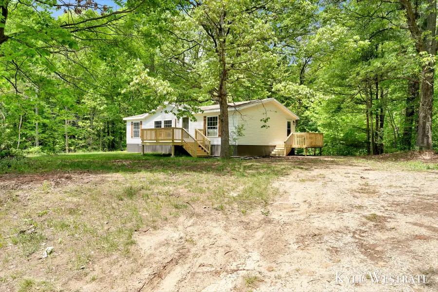 22866 Kendaville Road, Pierson, MI 49339 - #2